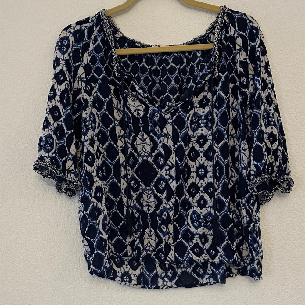 BB Dakota Blue and White Patterned Blouse
